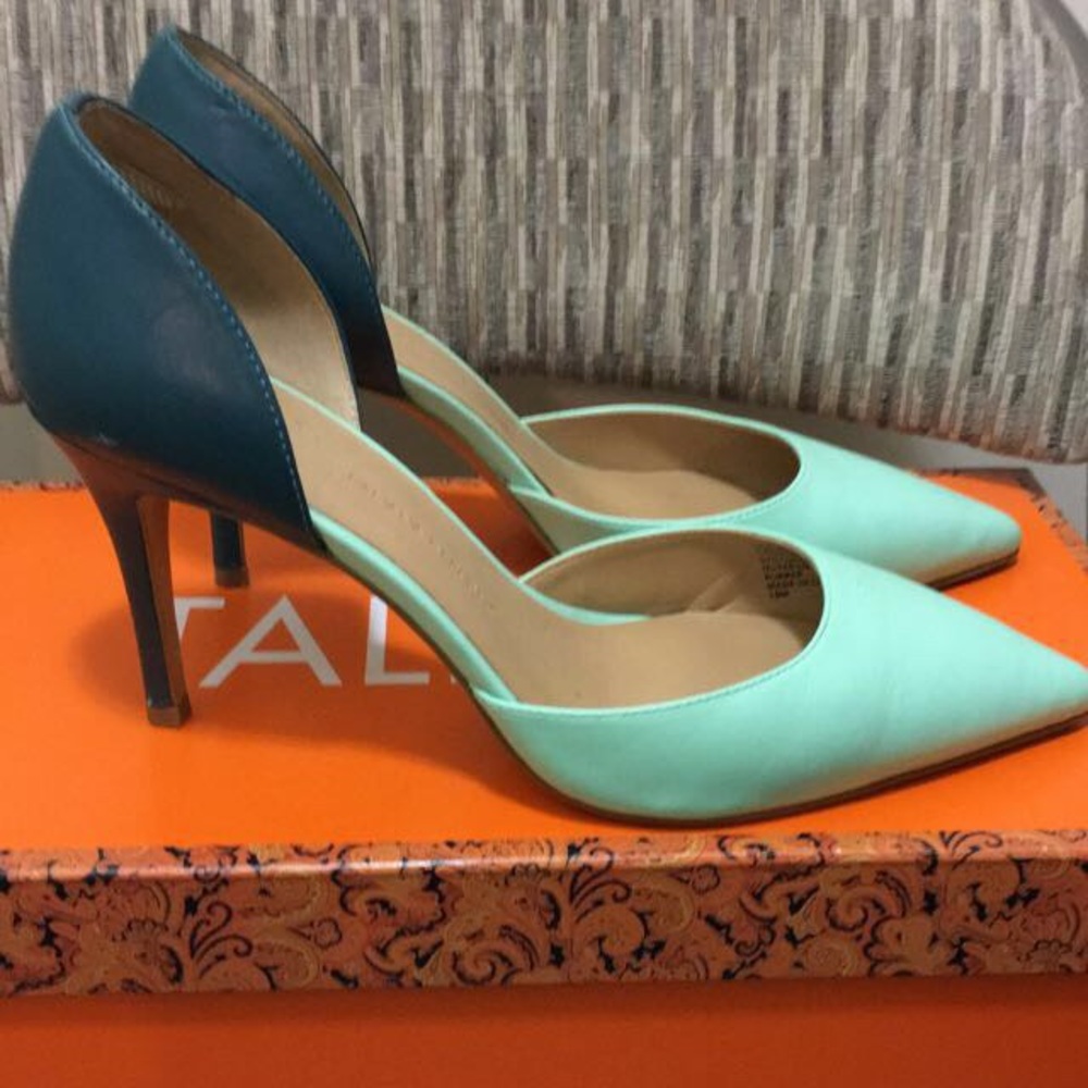 Gorgeous mint shoes